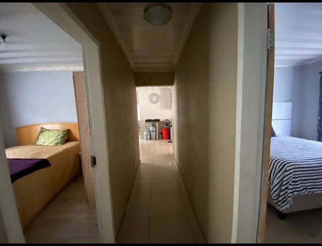 3 BEDROOM HOUSE FOR SALE IN STRETFORD